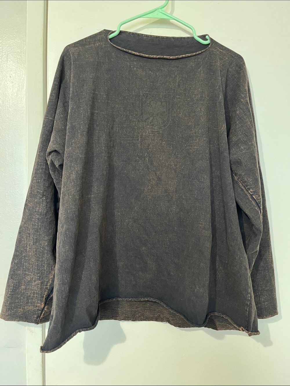 Kanye West Yeezy Vultures Black Boxy Long Sleeve Shirt Size 1